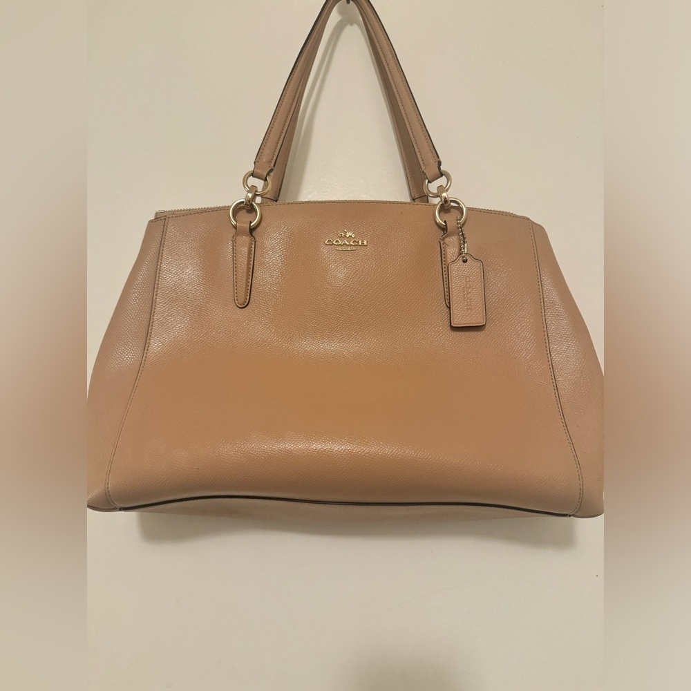 Coach shoulder bag in beige